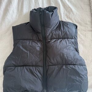 Black Cropped Puffer Vest